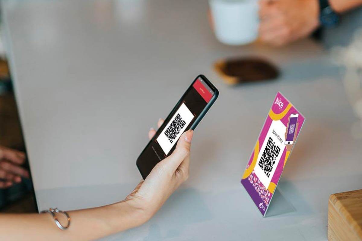 Cashless society TH!NK